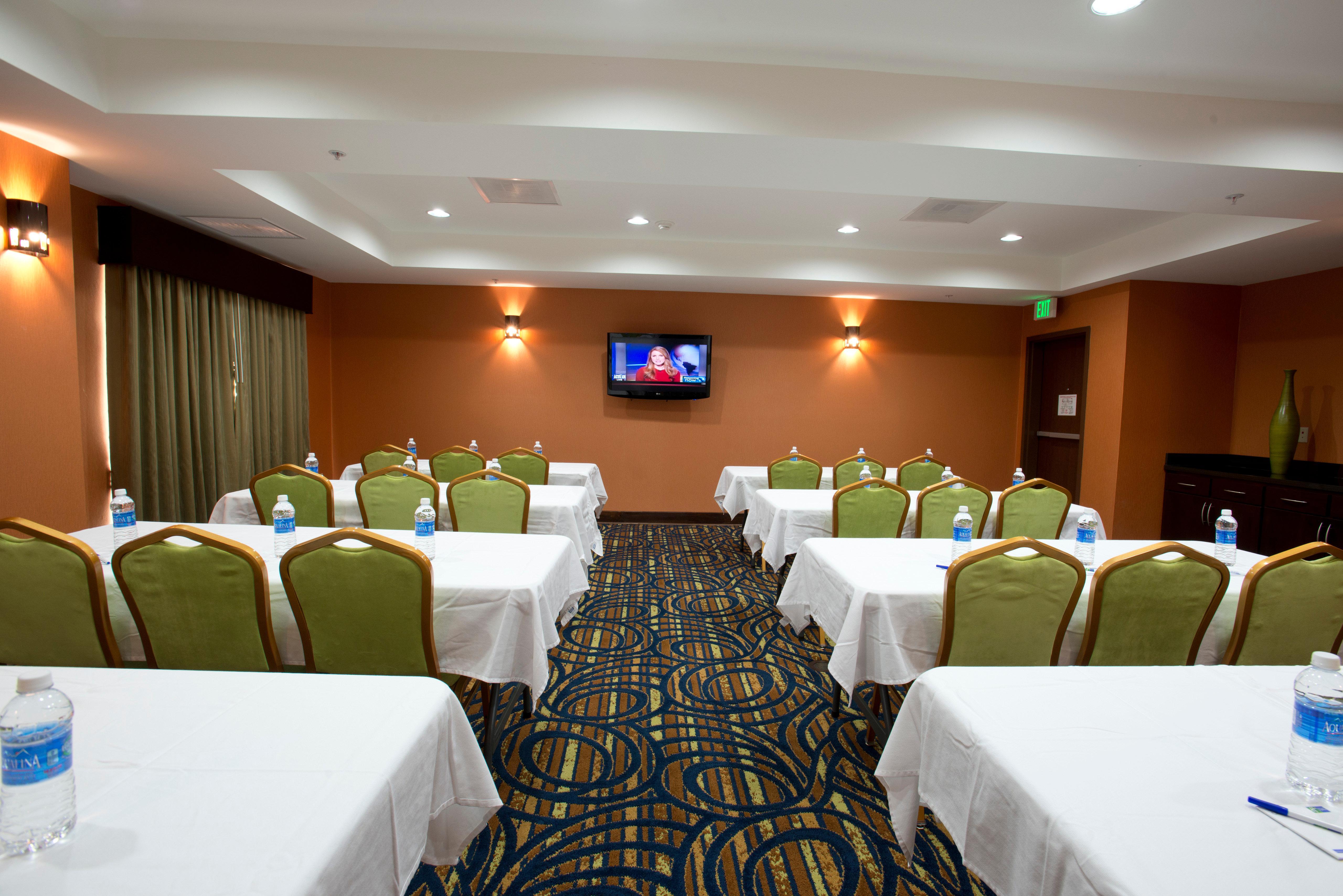 Holiday Inn Express & Suites Morrilton, An Ihg Hotel מראה חיצוני תמונה