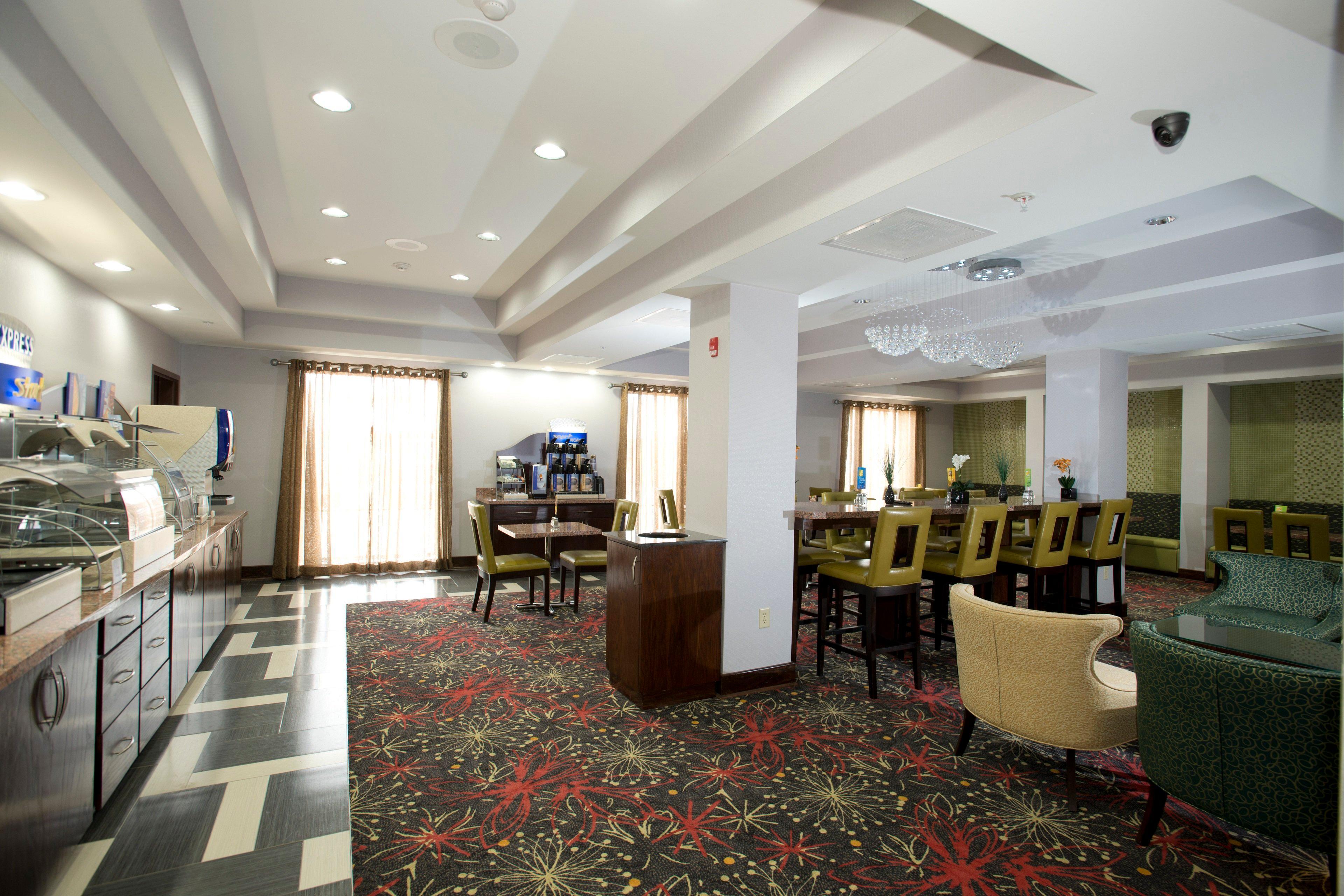 Holiday Inn Express & Suites Morrilton, An Ihg Hotel מראה חיצוני תמונה